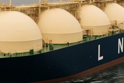 Massive Moss-type LNG carrier with five spherical cryogenic tanks crossing open ocean
